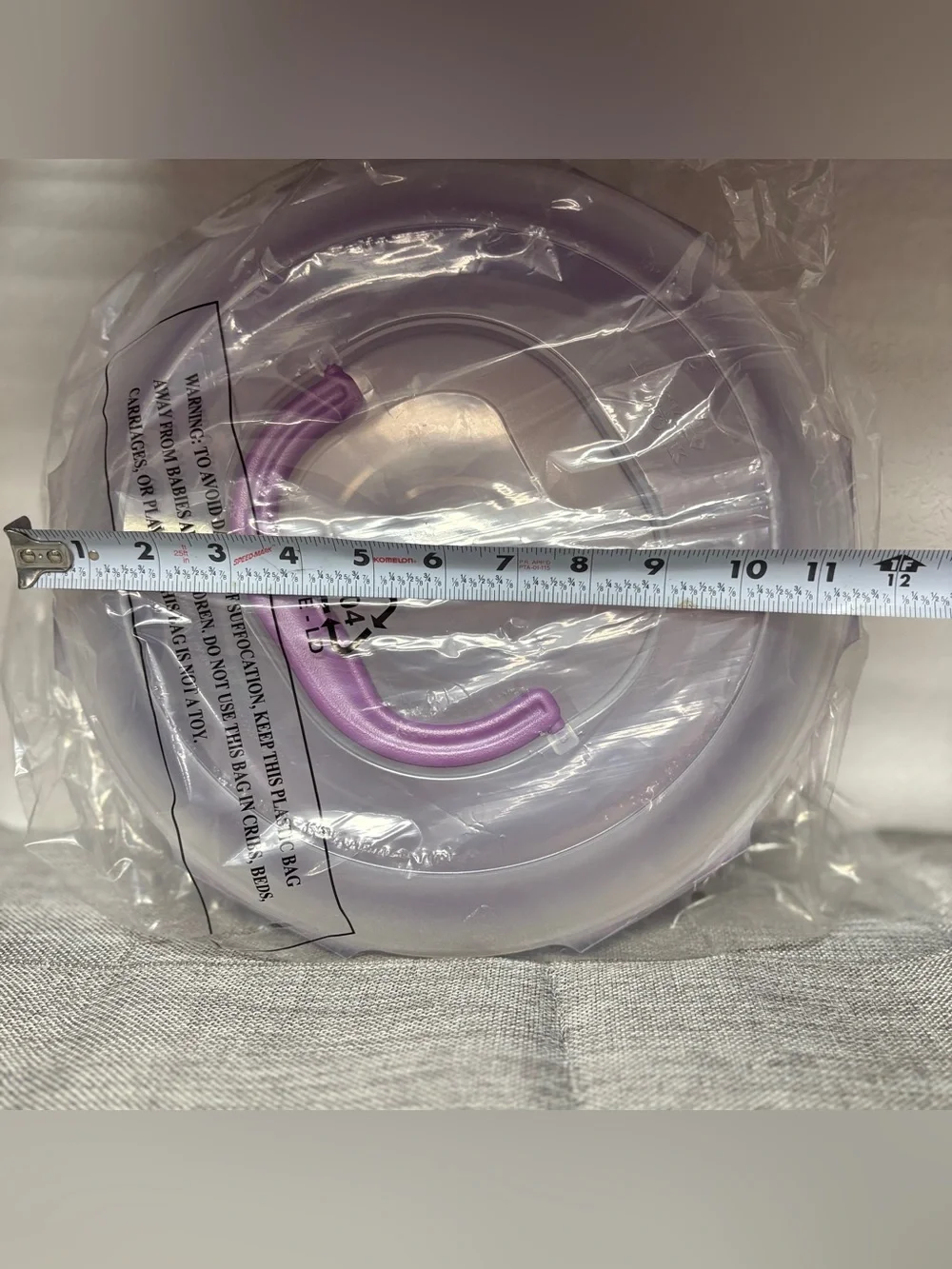 LocknLock Pie Carrier with Handle Round K46681 Purple Orchid NEW Lock & Lock